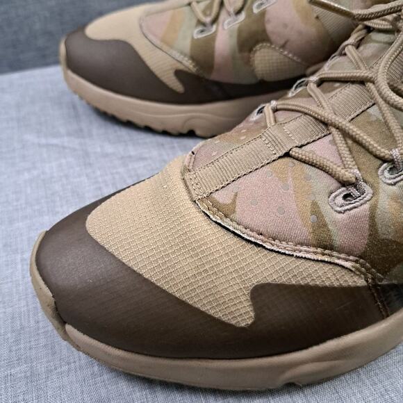 %Nike Men\'s Air Huarache Camo Utility Khaki-Matte Olive, 806807-200 / A 37 main image 13